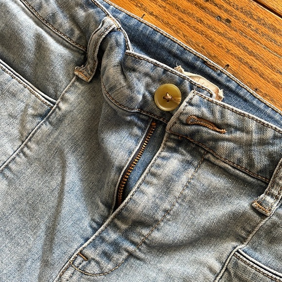 Altered State, Light Blue Flare Jeans, Size 29 - Picture 2 of 4